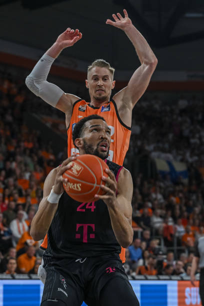 他在庆祝之 他在庆祝之