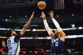 球队更多依 球队更多依